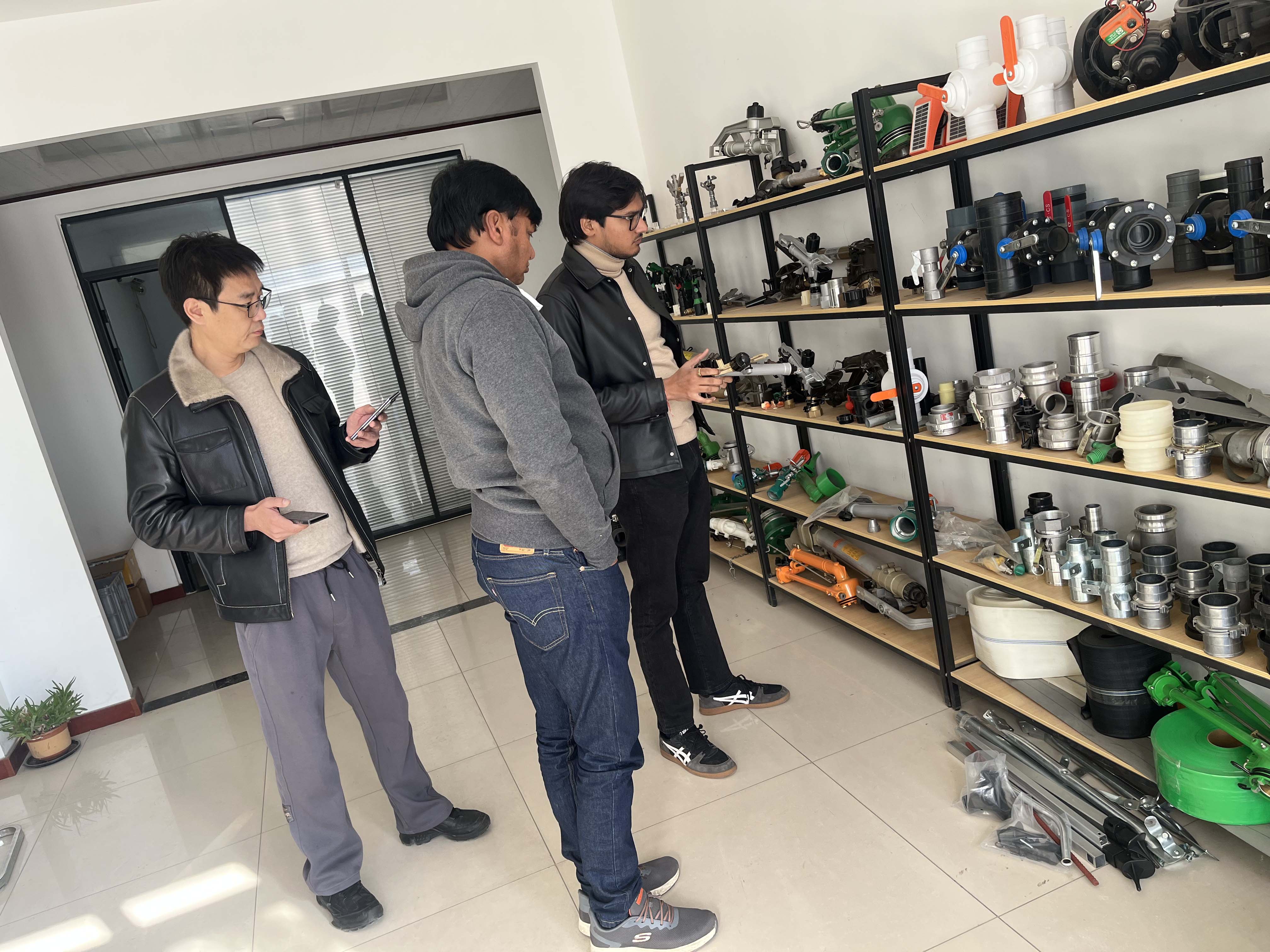 广西NS40 涡轮喷枪获客户青睐 洽谈批量合作